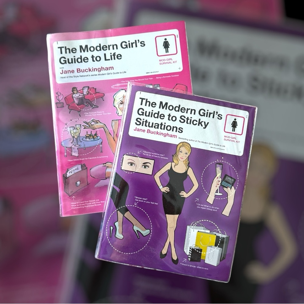 Set of 2 Modern Girl's Guide Books